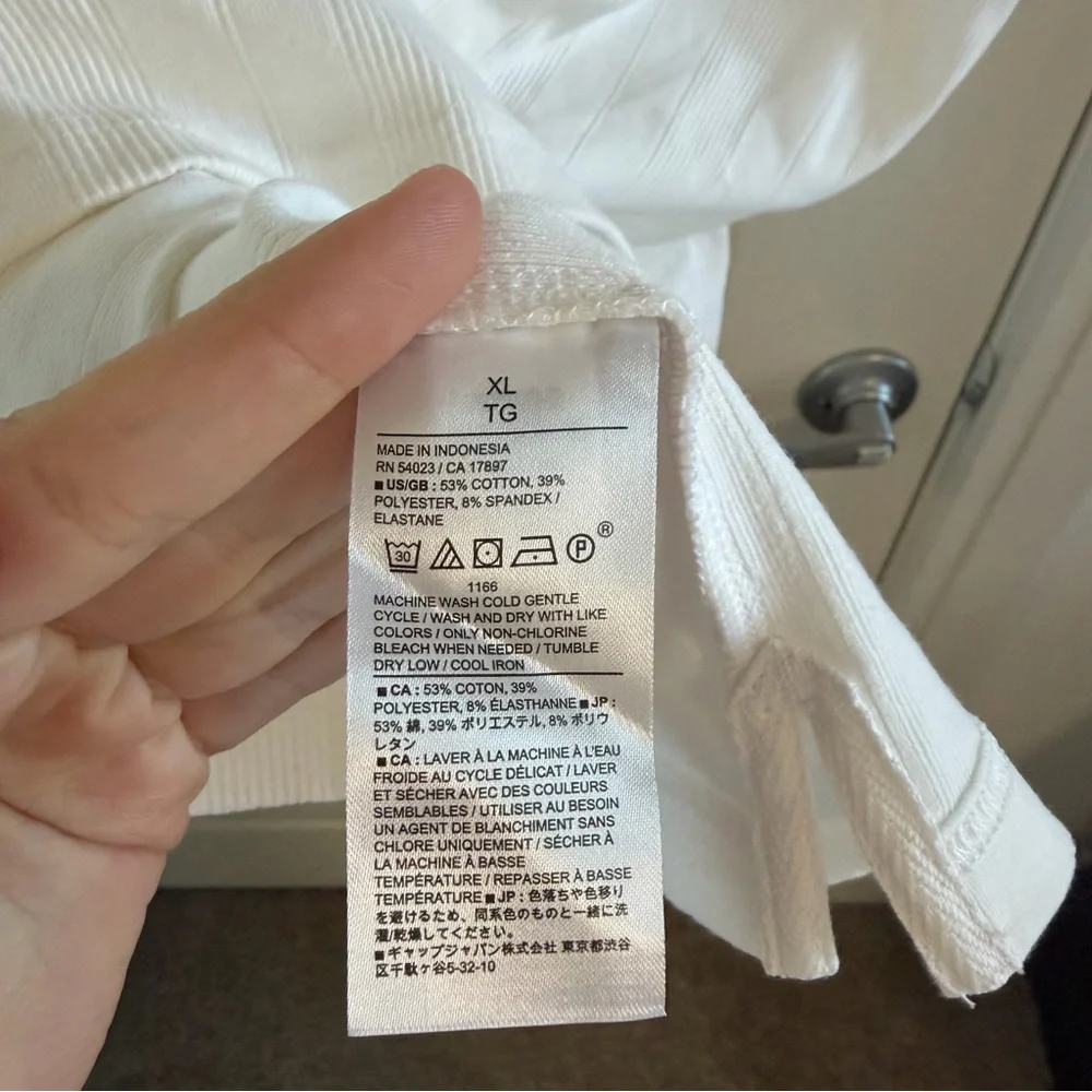 NWT Banana Republic White Polo Shirt for Men